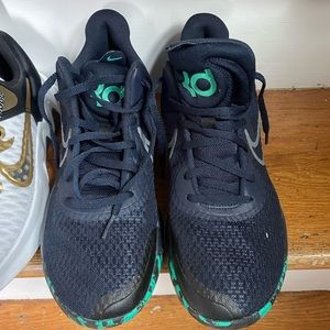 Nike KD Sneakers - size 10.5